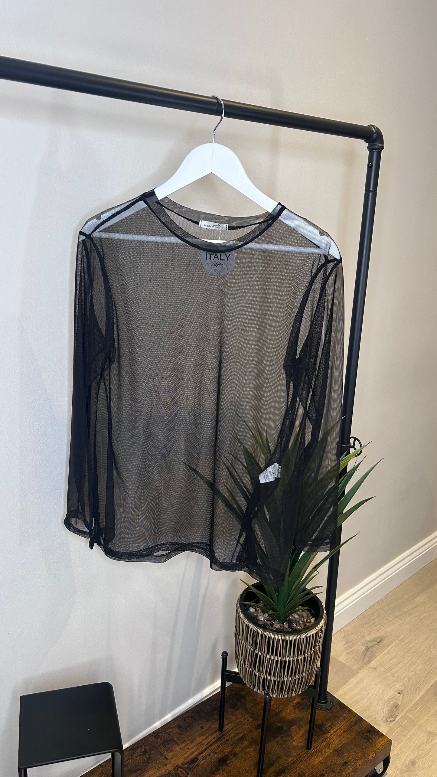 Mesh Top- Black